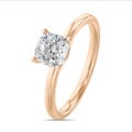1.50 Karat Solitärring mit laborgezüchtetem Diamant im Kissenschliff aus Rotgold