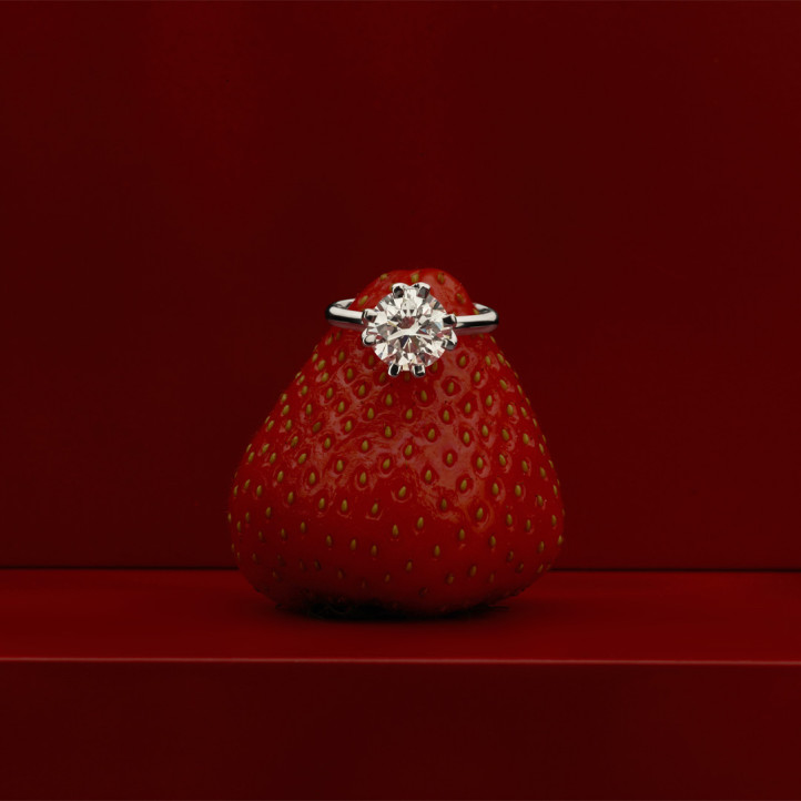 2.50 Karat Solitärring mit Labordiamant aus Rotgold
