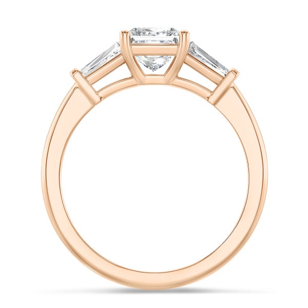 3.00 Karat Trilogie-Ring aus Rotgold mit laborgezüchtetem Prinzessdiamant und laborgezüchteten konischen Baguettes