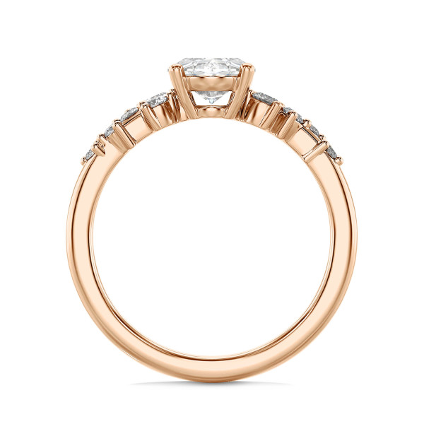 1.50 Karat Solitär-Cluster-Ring aus Rotgold mit ovalem Diamant
