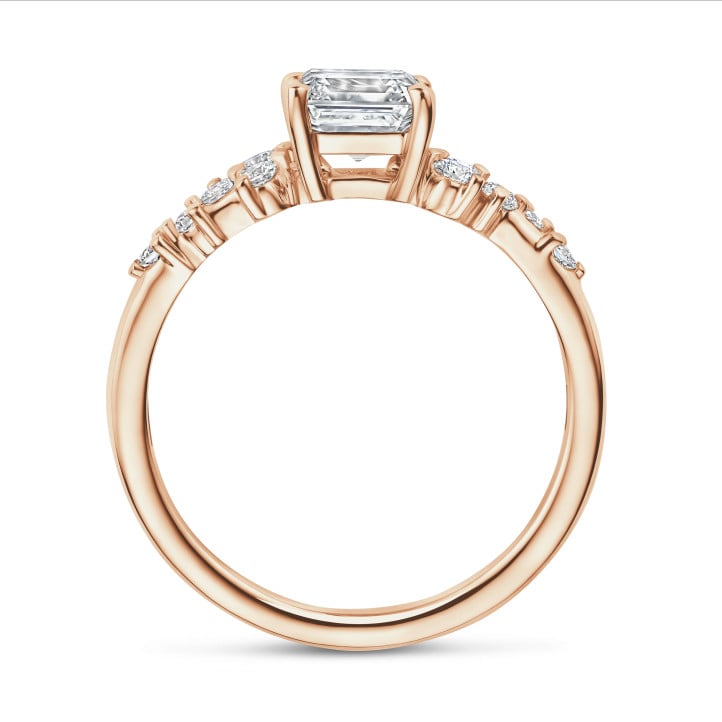 1.00 Kt Solitär-Cluster-Ring aus Gelbgold mit Diamant im Asscherschliff