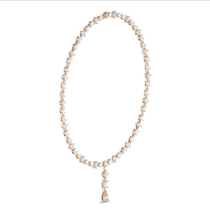 24.70 carat lab grown diamond necklace in red gold with detachable pendant