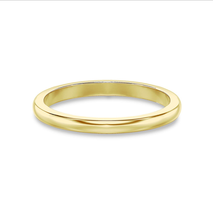 Wedding ring with a slightly domed surface of 2.00 mm in yellow gold