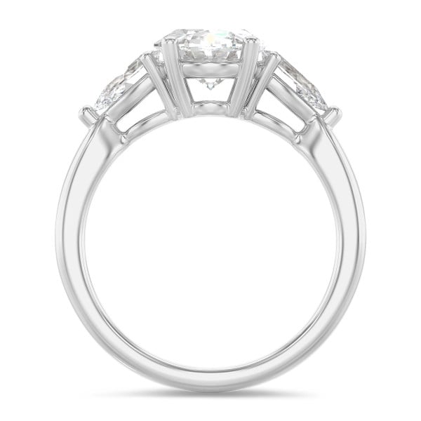 Engagement rings - Trilogy ring with a 3.00 carat oval diamond with side pear diamonds of 0.35 carat each in white gold