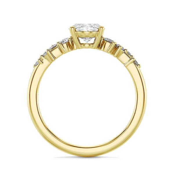 Rings - 1.50 carat solitaire cluster ring in yellow gold with oval diamond