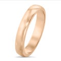 Anillo de boda con superficie esférica ligeramente de 4.00 mm en oro rojo
