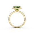 Anillo solitario halo de 2,00 quilates con diamante esmeralda cultivado en laboratorio Fancy Vivid Green en oro amarillo con diamantes laterales