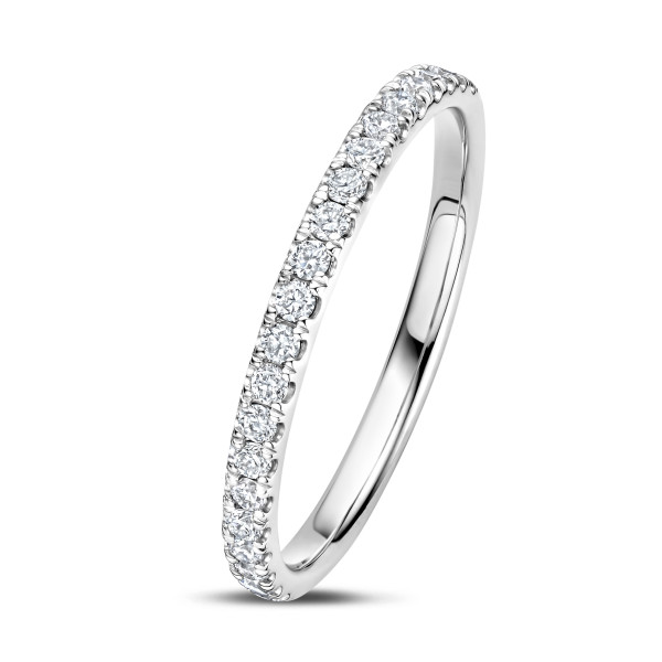 Anillos - Anillo de eternidad medio engastado de 0,26 quilates en oro blanco – combina con todos los anillos de la colección Fancy Shapes
