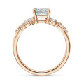 Anillo solitario tipo cluster 2.00 ct en oro amarillo con diamante corte Asscher