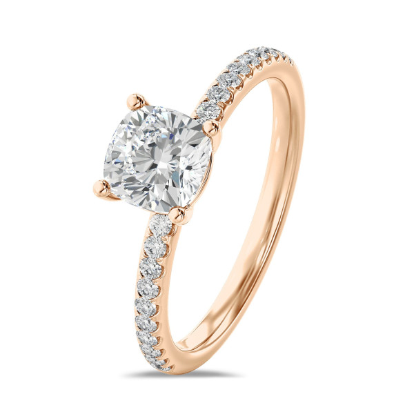 1.50 carats bague solitaire avec un diamant synthétique coussin en or rouge avec diamants synthétiques sur les côtés