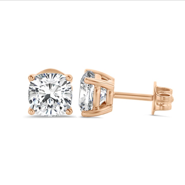 2.00 carats Boucles d'oreilles en or rouge avec diamant synthétique coussin solitaire