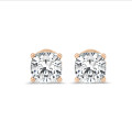3.00 carats Boucles d'oreilles en or rouge avec diamant synthétique coussin solitaire