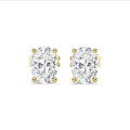 2.00 carats boucles d'oreilles solitaire en or jaune avec diamant de laboratoire ovale