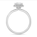 5.00 carats bague solitaire de type auréole avec un diamant synthétique princesse en or blanc et diamants synthétiques ronds