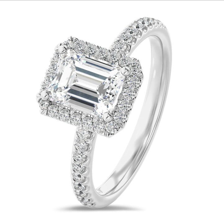 5.00 carats bague solitaire de type auréole avec un diamant synthétique émeraude en or blanc avec diamants synthétiques ronds