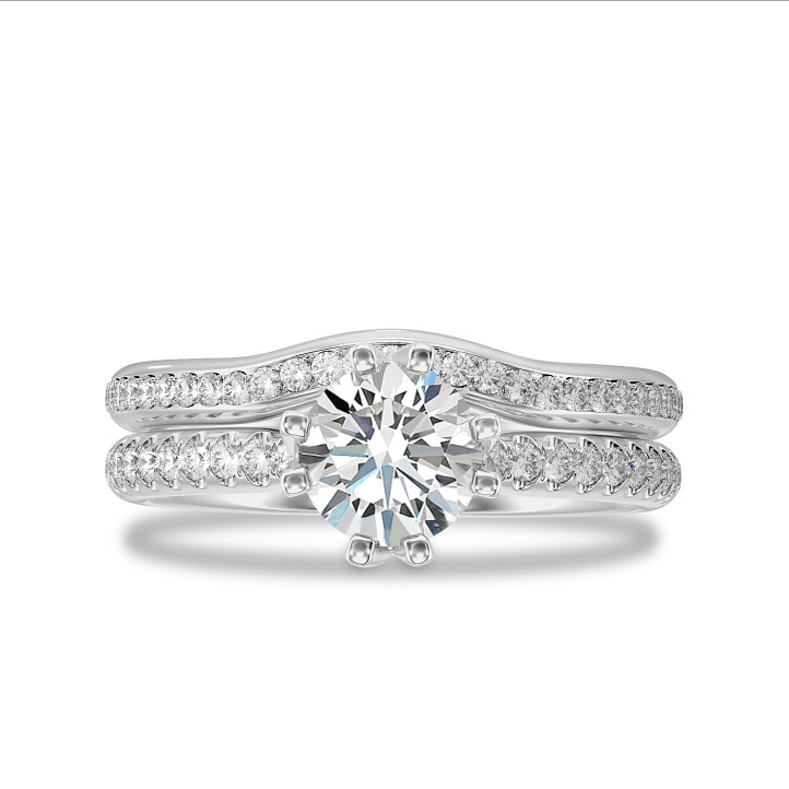 5.00 carat bague solitaire en or blanc avec diamants synthétiques sur les côtés
