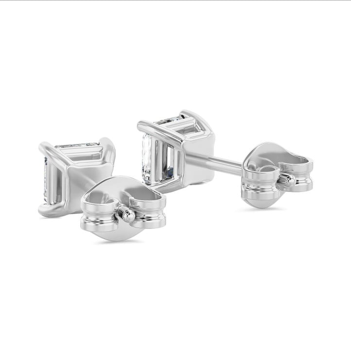 4.00 carats Boucles d'oreilles en or blanc avec diamants synthétiques taille asscher