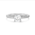 2.00 carats bague solitaire avec un diamant synthétique taille asscher et un halo caché en or blanc