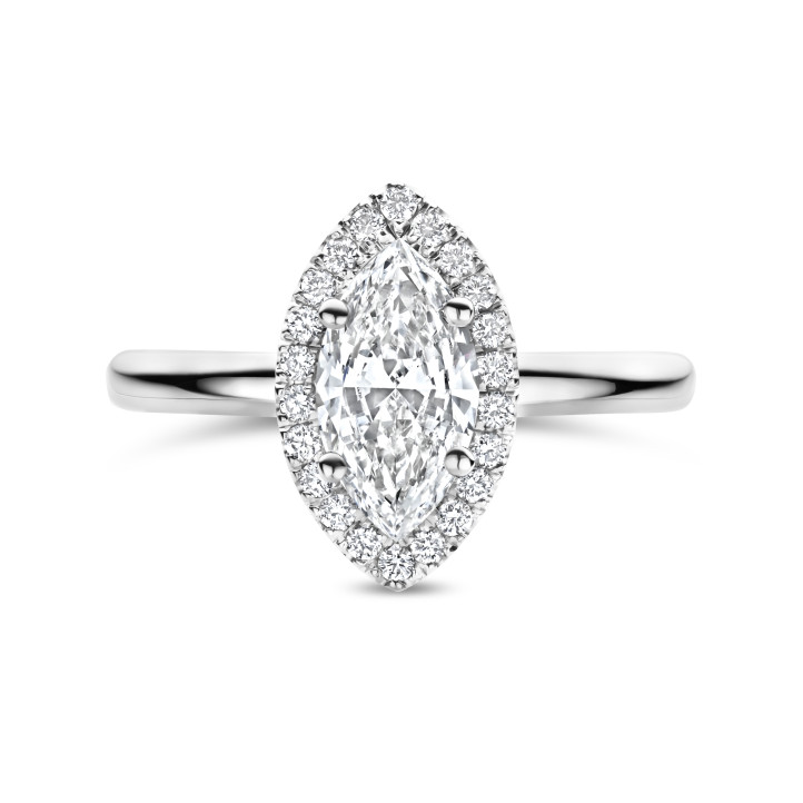 1.00 carats bague solitaire de type auréole avec un diamant de laboratoire marquise en or blanc avec diamants de laboratoire ronds