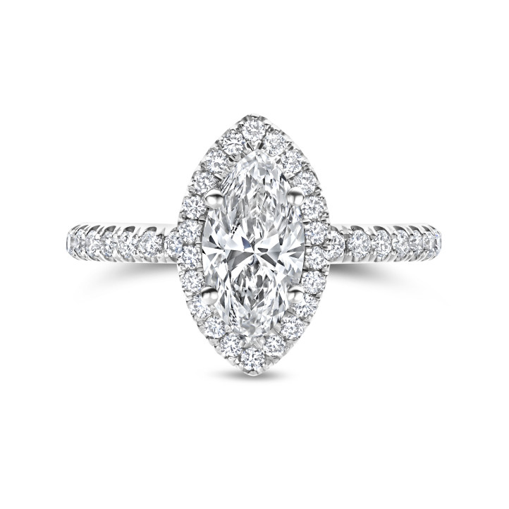 1.20 carats bague solitaire de type auréole avec un diamant de laboratoire marquise en or blanc avec diamants de laboratoire ronds