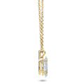 2.00 carat Pendentif solitaire avec diamant de laboratoire marquise en or jaune