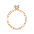 1.00克拉隱藏光環椭圓形切工圍鑲培育單鑽玫瑰金戒指
