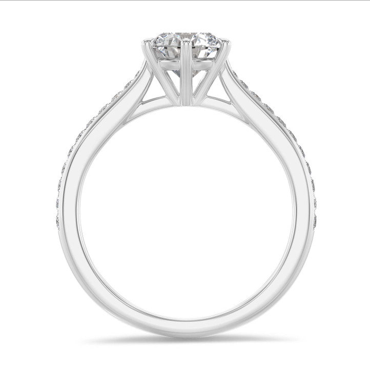 Anello solitario da 1,50 carati in platino con diamante rotondo coltivato in laboratorio e diamanti laterali coltivati in laboratorio