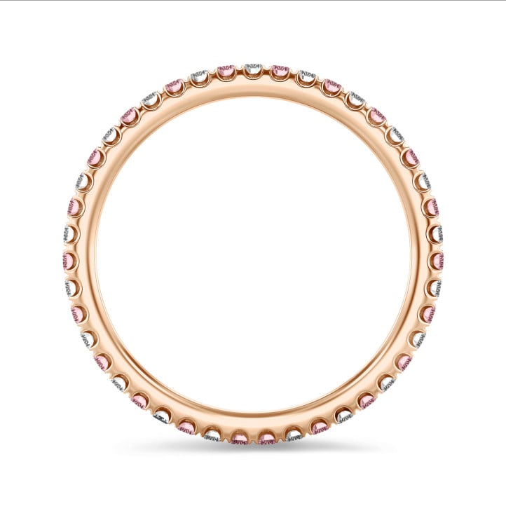 Anello eternity da 0,55 carati (full set) in oro rosso con diamanti tondi rosa e bianchi coltivati in laboratorio