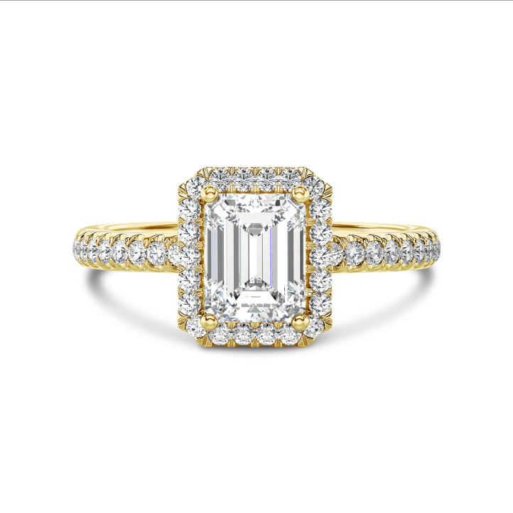 Anello solitario halo da 5,00 carati con diamante taglio smeraldo coltivato in laboratorio in oro giallo con diamanti rotondi coltivati in laboratorio