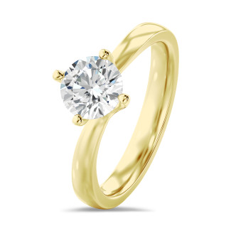 Anello con solitario in oro giallo e diamante da 5,00 carati coltivato in laboratorio