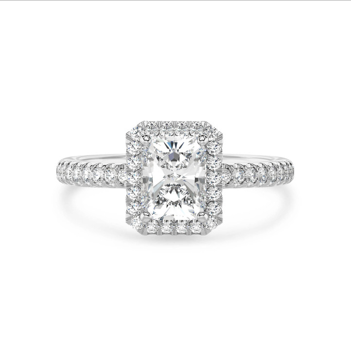Anello solitario halo da 5,00 carati con diamante taglio brillante coltivato in laboratorio in oro bianco e diamanti tondi coltivati in laboratorio