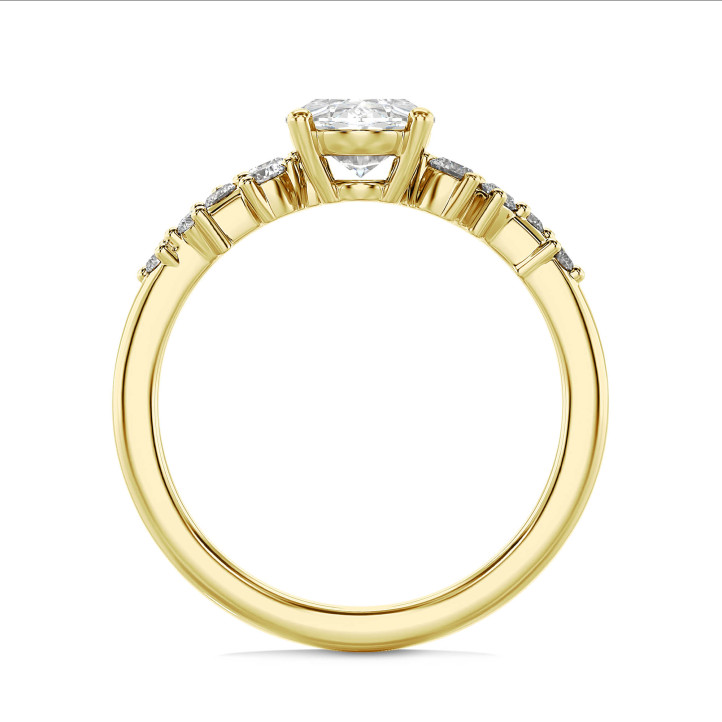 1.00 carat solitaire cluster ring in yellow gold with oval diamond