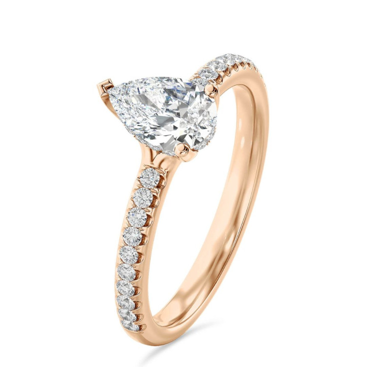 1.50カラットのソリティアリング、人工培養のペアシェイプダイヤモンドと隠れたハロー付き、レッドゴールド