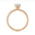 2.50カラットのソリティアリング、人工真珠パールと隠れたハロー付き、レッドゴールド