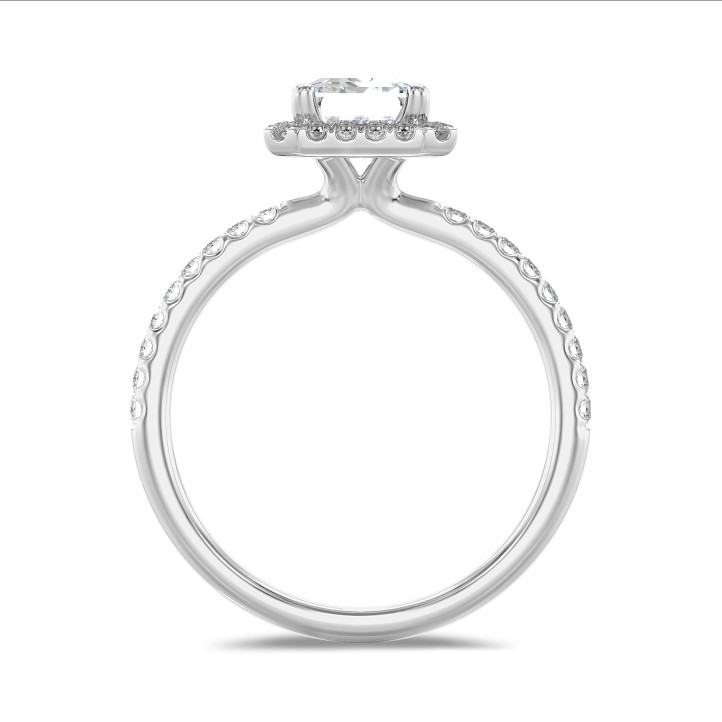 1.50캐럿 솔리테어 할로 링에 화이트 골드에 세팅된 실험실 재배 에메랄드 컷 다이아몬드와 라운드 실험실 재배 다이아몬드