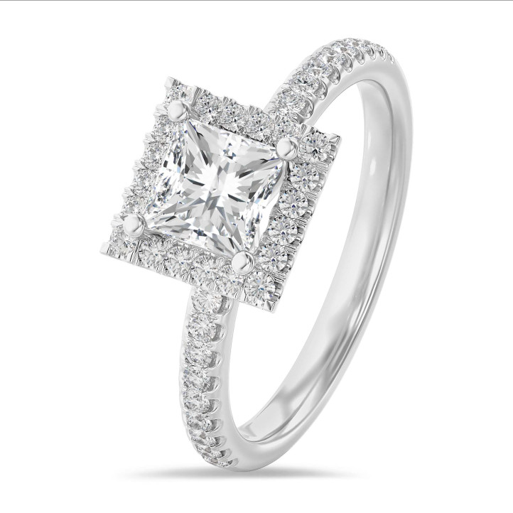 2.50 karaat halo solitaire ring met een lab grown princess diamant in wit goud met ronde lab grown diamanten