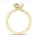 3.00 karaat lab grown diamanten solitaire ring in geel goud met lab grown zijdiamanten