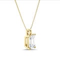 5.00 karaat solitaire hanger in geel goud met lab grown emerald cut diamant