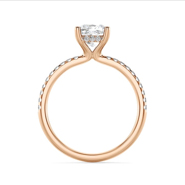 1.20 karaat solitaire ring met een lab grown cushion diamant en hidden halo in rood goud