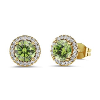2,00 karaat Fancy Vivid Green laboratoriumgekweekte diamant halo oorbellen in geelgoud