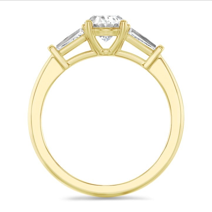2.00 karaat trilogie ring in geelgoud met een ovale lab grown diamant en lab grown conische baguettes