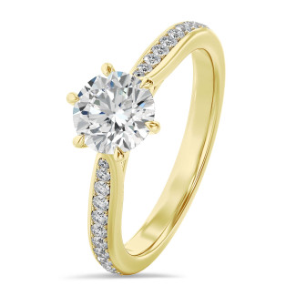 2.50 karat sarı altın tektaş yüzük, laboratuvarda yetiştirilmiş yuvarlak pırlanta ve laboratuvarda yetiştirilmiş yan pırlantalar